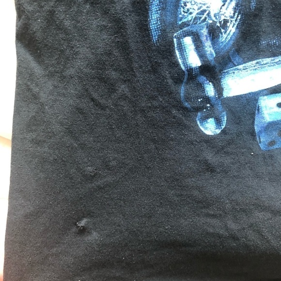 Lynyrd Skynyrd Whiskey Rock A Roller x ICONS Vintage Destroyed Band Tee - Picture 6 of 9